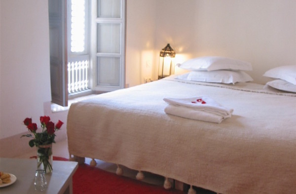 marrakech-riad-al-jazira-lodging.jpg
