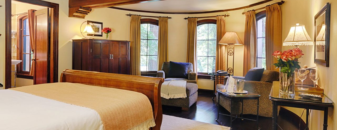 1170x450_2014-restaurant-applewood-inn.jpg