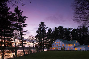 Wolf Cove Inn Bed & Breakfast